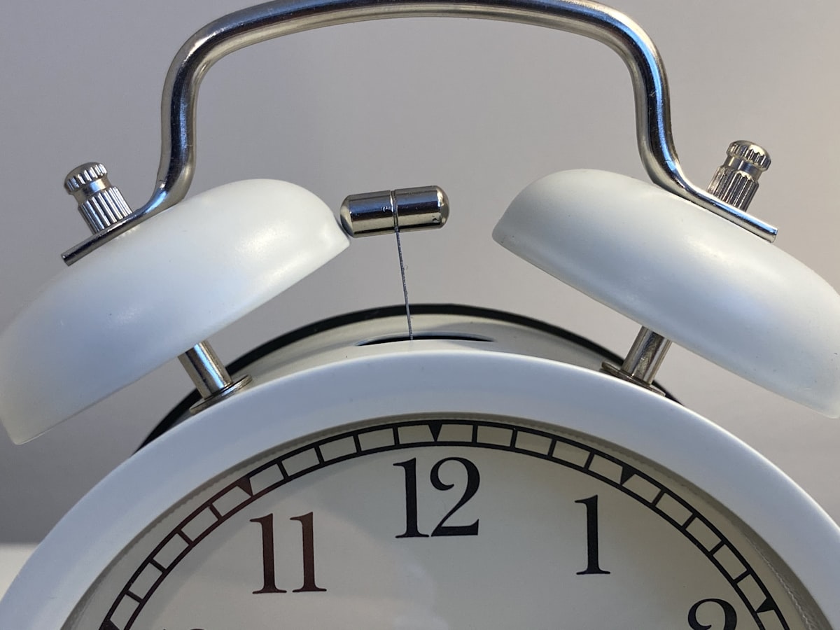 Best Alarm Clocks to Replace Your Phone: 5 Picks