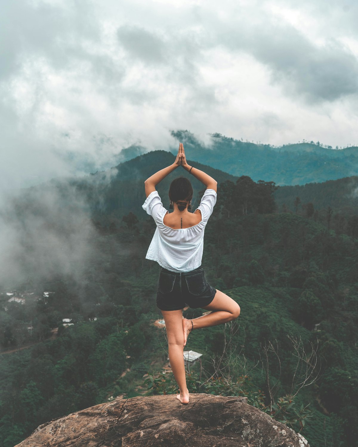 calm - a Sleep, Finally guide to Relaxation Before Bed That Isn't Meditation