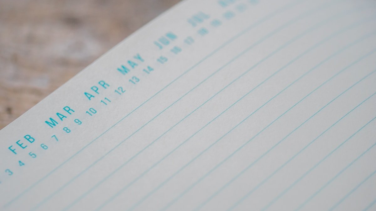 Opened planner page. — a Sleep Finally guide to What to Write in a Seven-Day Sleep Log.